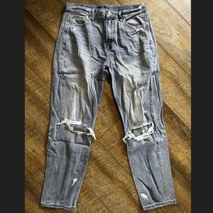 American Eagle - Mom Jeans Distressed/Ripped Relaxed Fit